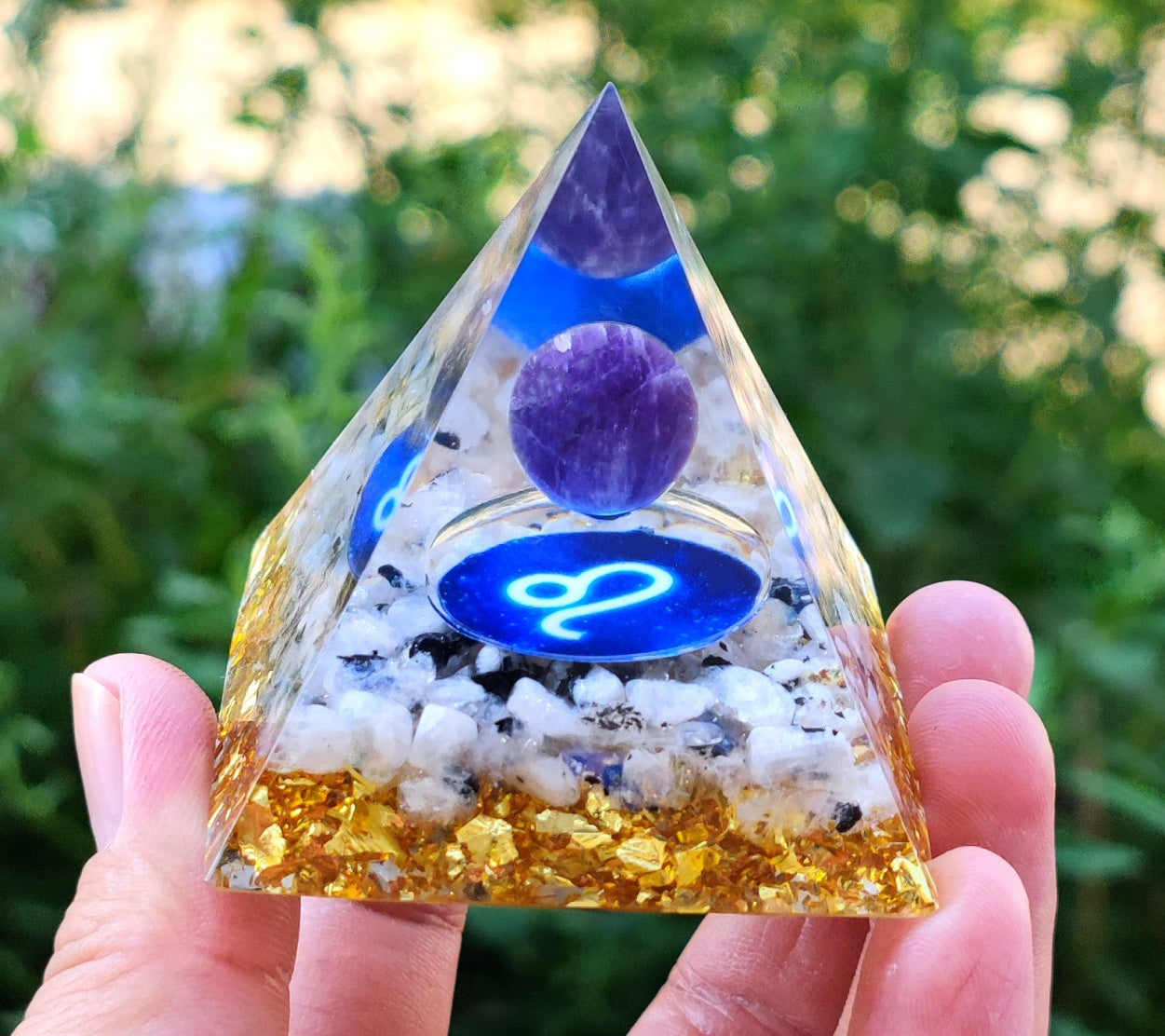 12 Zodiac Crystal Ball Chip Pyramid Resin Craft Sculpture