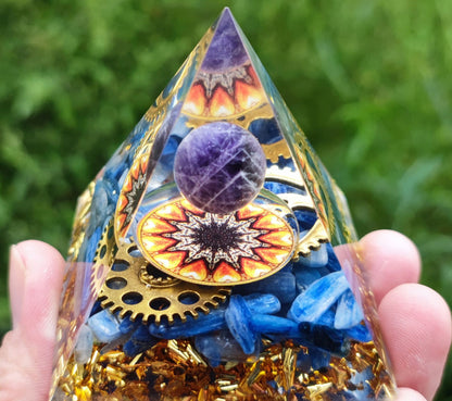 Crystal Ball Stone Pyramid Resin Home Decor Ornament