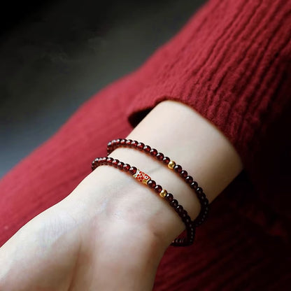 Natural Wine Red Garnet Bracelet for Women, Light Luxury Niche Exquisite S925 Silver Koi Fish Feng Shui Bead Bracelet