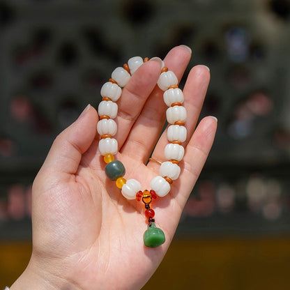 The Hangzhou Fazhi Lotus White Bodhi Bracelet: A Serene Lotus Realm of Peace and Protection