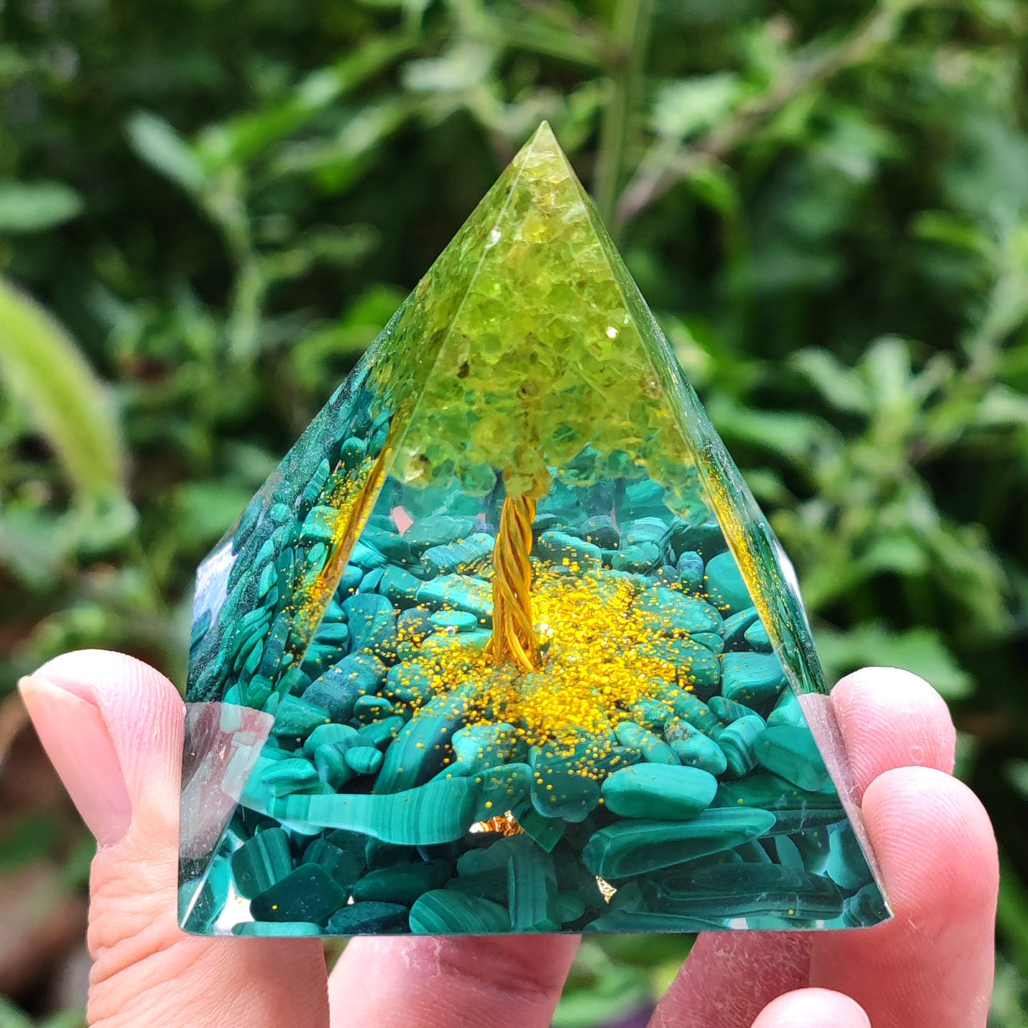 Crystal Ball Shard Pyramid Home Craft Resin Ornament