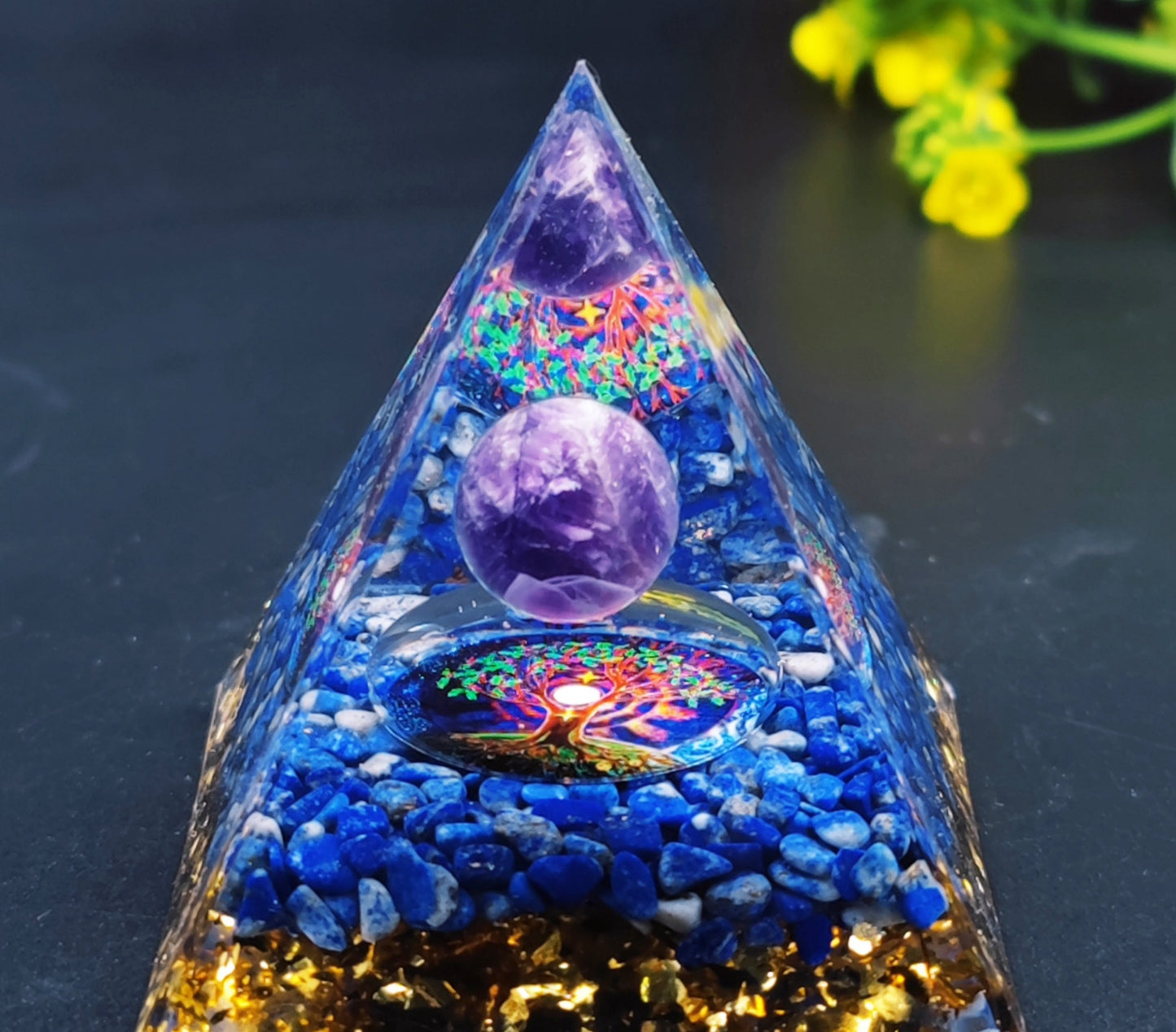 73 Styles Crystal Ball Pyramid Crystal Shard Resin Pyramid Home Décor Craft Piece ( 2 )