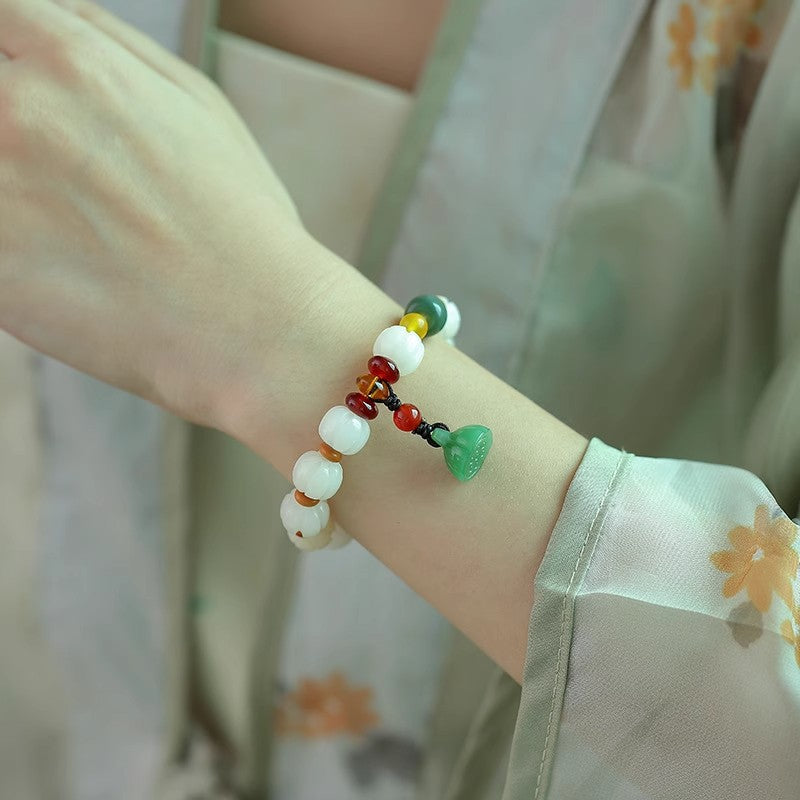 The Hangzhou Fazhi Lotus White Bodhi Bracelet: A Serene Lotus Realm of Peace and Protection