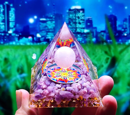 73 Styles Crystal Ball Pyramid Crystal Shard Resin Pyramid Home Décor Craft Piece ( 2 )