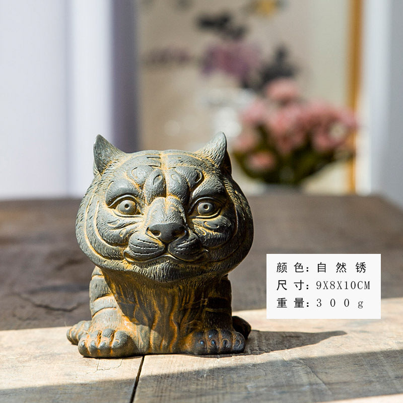 Handcrafted Cast Iron Sculpture Ornament for Office and Home Desktop Display: An Ingenious and Adorable Zodiac Tiger Figurine